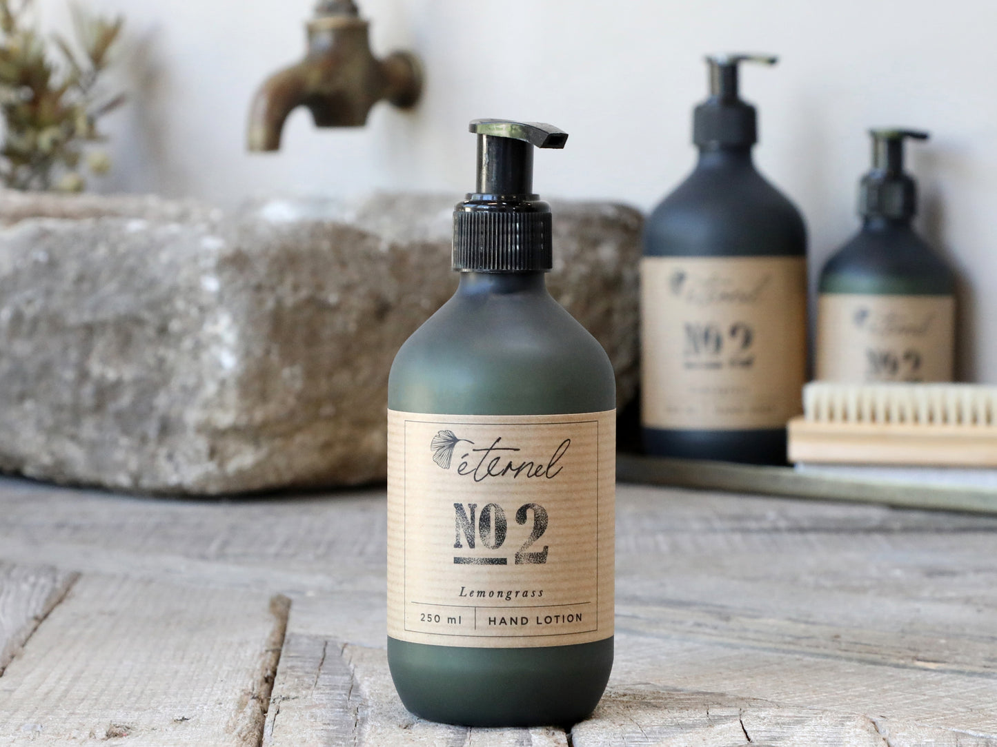 Éternel håndlotion No 2 Lemongrass 250 ml.