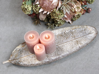 Fad i antique champagne formet som et blad